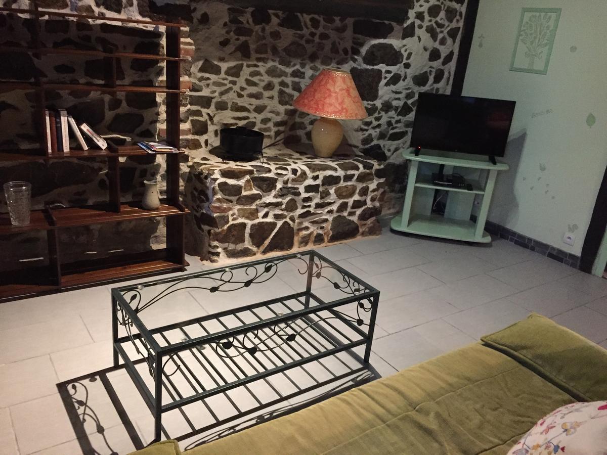 Gites Au Clos Du Lit Saint-Aaron Zewnętrze zdjęcie