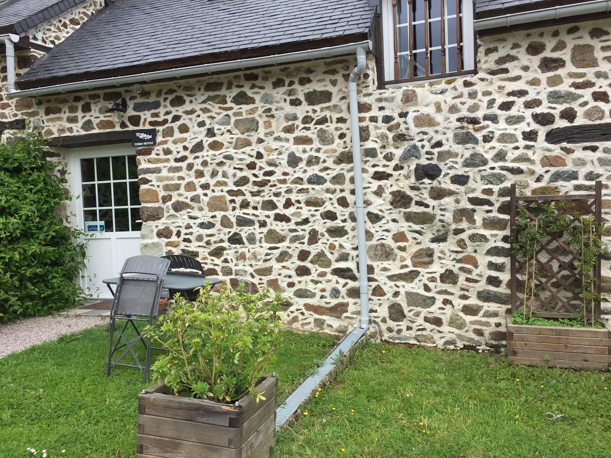 Gites Au Clos Du Lit Saint-Aaron Zewnętrze zdjęcie