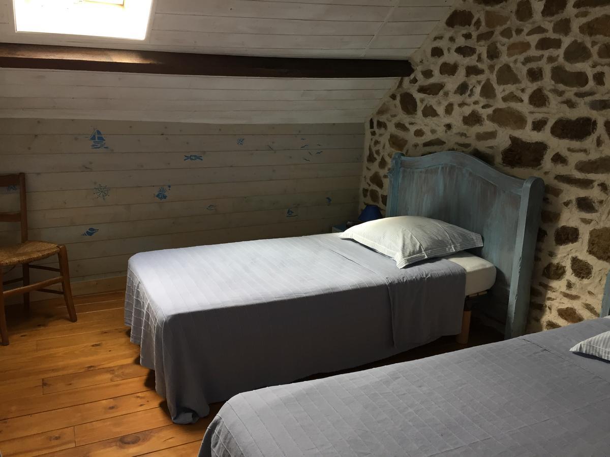 Gites Au Clos Du Lit Saint-Aaron Zewnętrze zdjęcie